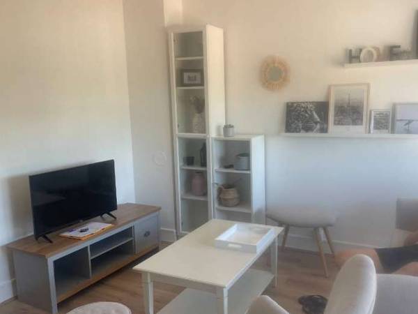 Colocation / Appartement 4 pièces de 68 m², La Roche-sur-Yon, Rue louis lumière / Photo 3
