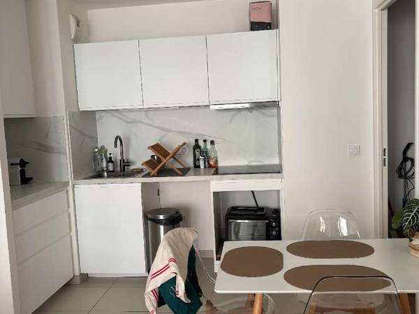 Colocation / Appartement 4 pièces de 70 m², Clichy, Allée Olympe de Gouges / Photo 2