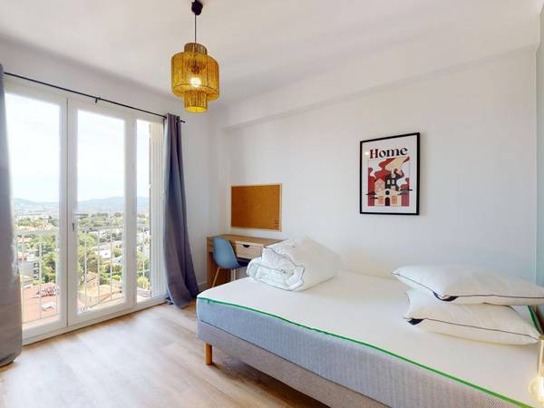 Colocation / Appartement 4 pièces de 65 m², Marseille, 90 Boulevard de Roux, l'Esplanade / Photo 7