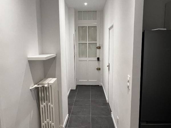Colocation / Appartement 4 pièces de 55 m², Courbevoie, Avenue Château du Loir / Photo 2
