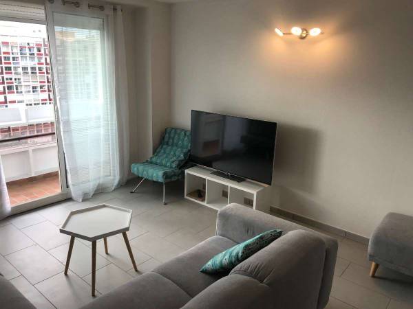 Flatsharing / 6-bedroom flat · 101 m², Bron, Rue du Parc / Photo 2
