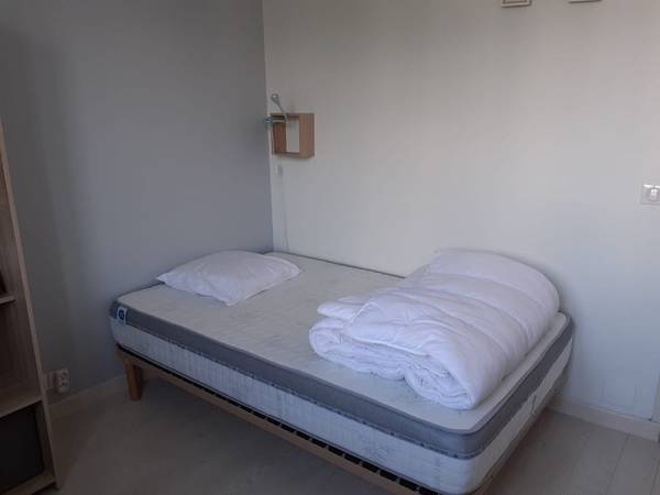 Flatsharing / 4-bedroom flat · 64 m², Saint-Martin-d'Hères, Rue Alphonse Allais / Photo 2