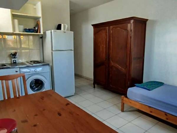 Location / Studio de 23 m², Vitry-sur-Seine, Rue d'Odessa / Photo 2