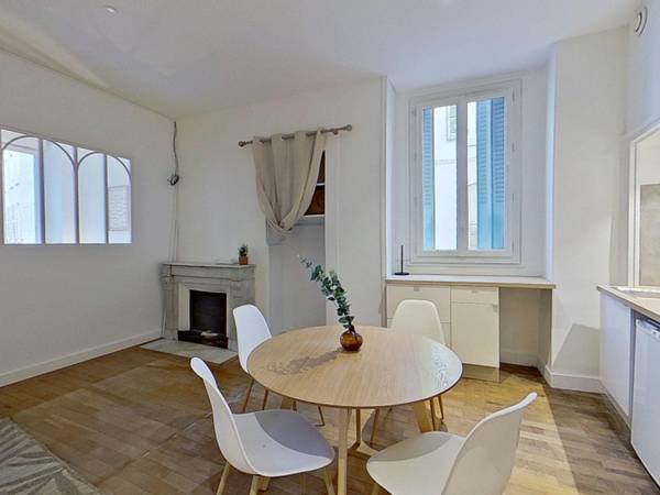 Rental / 2-bedroom flat · 42 m², Valence, Grande Rue / Photo 2