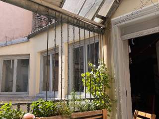 Colocation / Appartement 4 pièces de 110 m², Lyon, Place des Terreaux