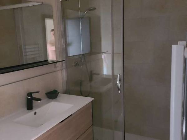 Colocation / Appartement 3 pièces de 55 m², Metz, Rue des Mésoyers / Photo 2