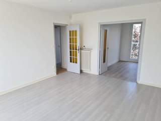 Rental / 5 rooms apartment · 82 m², Rennes, 4 Résidence Saint-Jean-Baptiste de la Salle
