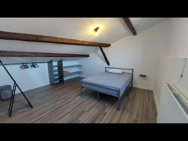 Colocation / Duplex 7 pièces de 146 m², Mâcon, Rue Gambetta / Photo 4
