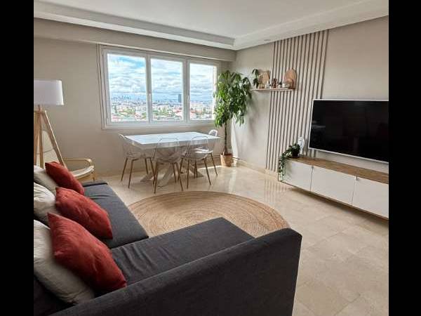 Colocation / Appartement 5 pièces de 88 m², Villejuif, Rue Jean-Baptiste Baudin / Photo 2