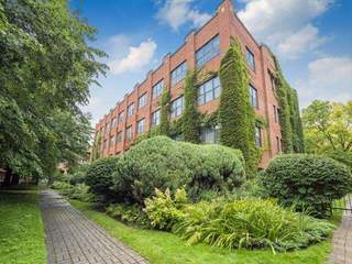 Chambre chez l'habitant / Appartement 4 pièces de 100 m², Montréal, Rue Vinet