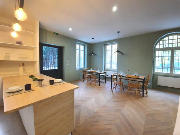 Colocation / Résidence 10 pièces de 360 m², Lyon, Rue Clément Marot / Photo 2