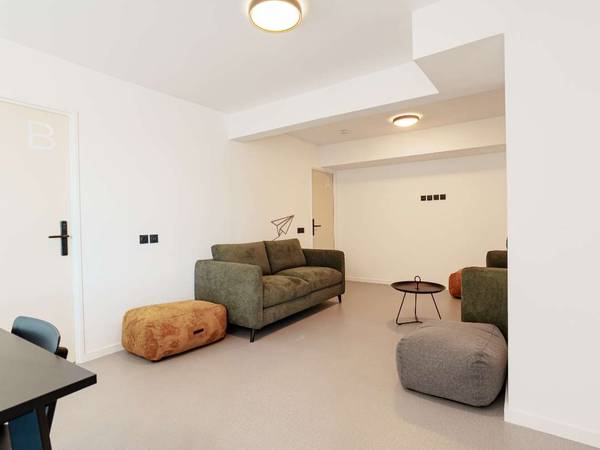 Coliving / Appartement 8 pièces de 153 m², Toulouse, Rue de la Caravelle / Photo 2