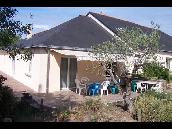 Flatsharing / 9-bedroom house · 200 m², Denée / Photo 2