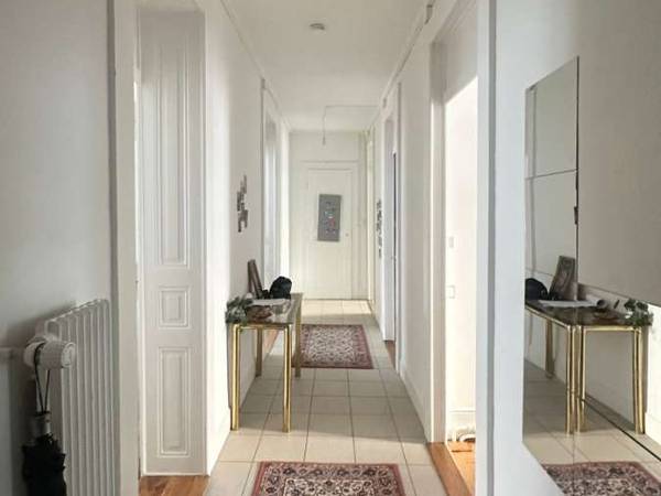 Sous-location / Appartement 4 pièces de 83 m², Lausanne, Rue Neuve / Photo 2