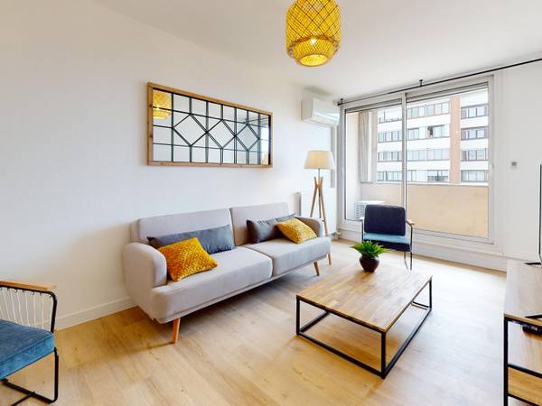 Colocation / Appartement 6 pièces de 93 m², Villeurbanne, Rue du Cimetière / Photo 14