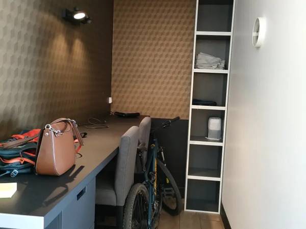 Colocation / Appartement 5 pièces de 81 m², Pessac, Rue Henri Dunant, 33600 Pessac, France / Photo 5