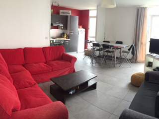 Colocation / 5 rooms apartment · 100 m², Compiègne