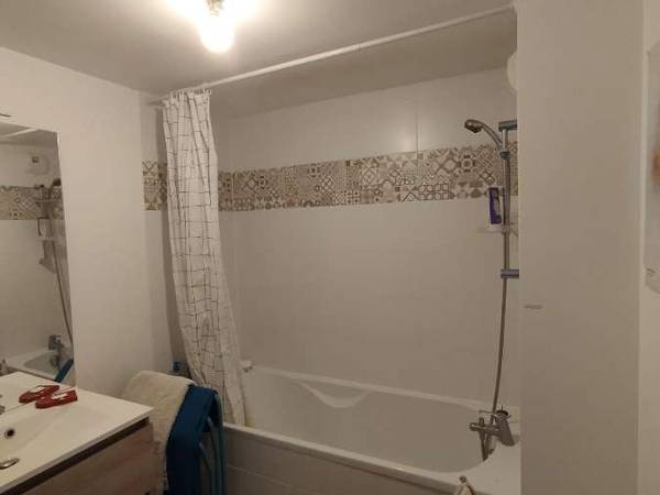 Sous-location / Appartement 6 pièces de 77 m², Fort-de-France, Rue Toussaint Louverture / Photo 7