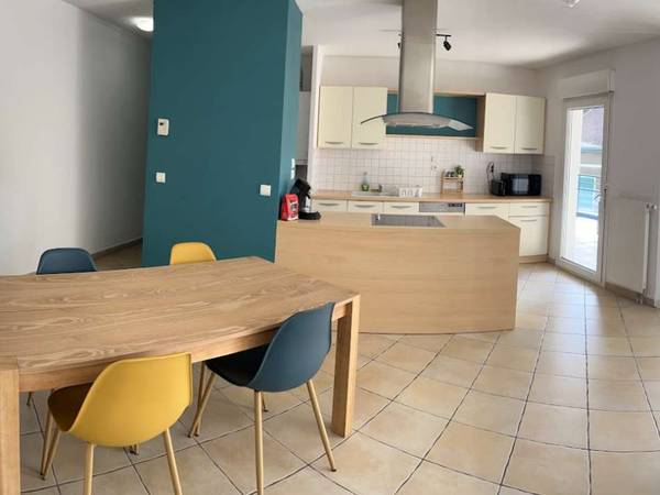 Colocation / Appartement 5 pièces de 102 m², Gaillard, Rue de Geneve / Photo 2