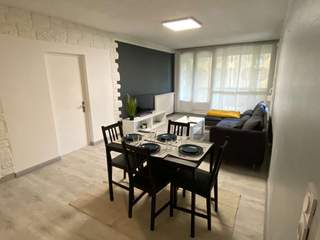 Colocation / Appartement 4 pièces de 94 m², Compiègne, Rue du Docteur Calmette