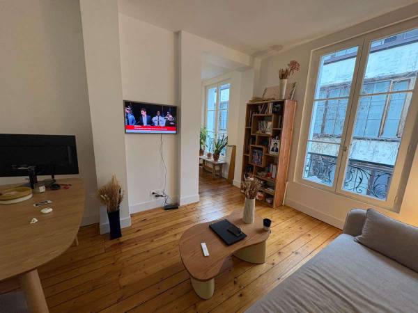 Colocation / Appartement 3 pièces de 93 m², Paris, Rue Dalou / Photo 2