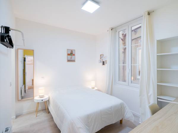 Colocation / Appartement 6 pièces de 107 m², Toulon, Rue Picot / Photo 9