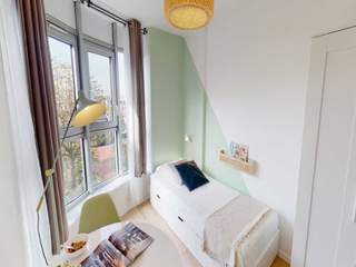 Colocation / 4 rooms apartment · 80 m², Paris, Rue Vaugelas