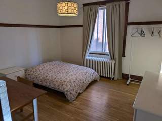 Room share / 10 rooms duplex · 185 m², Montréal, Avenue de Mayfair