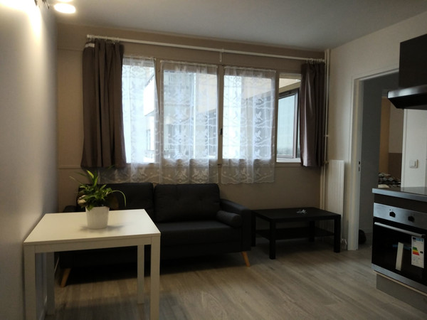 Colocation / Appartement 3 pièces de 51 m², Choisy-le-Roi, Square Salvador Allende / Photo 3