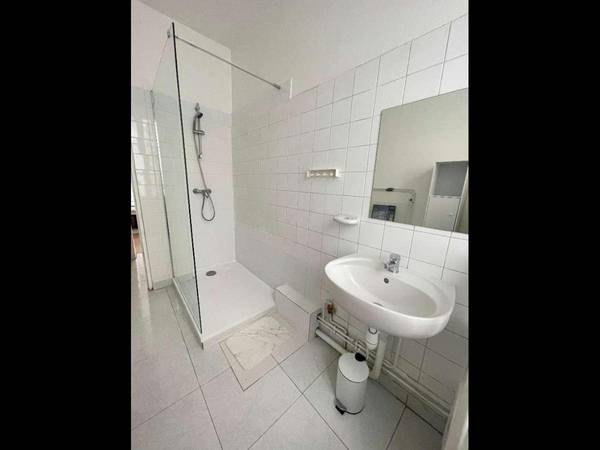 Colocation / Appartement 5 pièces de 111 m², Strasbourg, Place Sainte-Aurélie / Photo 7
