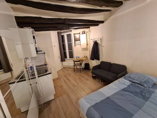 Sous-location / Studio de 18 m², Paris, Rue des Lavandières Sainte-Opportune / Photo 2