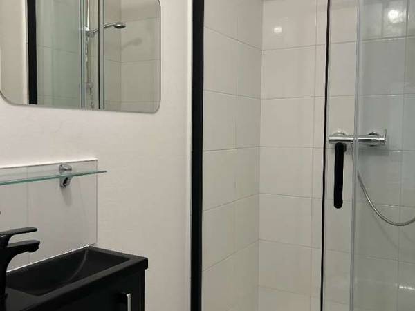 Colocation / Appartement 5 pièces de 97 m², Blanquefort, Avenue du Général de Gaulle / Photo 8