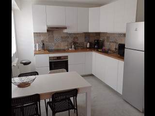 Colocation / 5 rooms apartment · 90 m², Nîmes, Rue Briçonnet