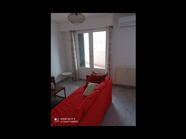 Colocation / Appartement 5 pièces de 90 m², Nîmes, Rue Briçonnet / Photo 7