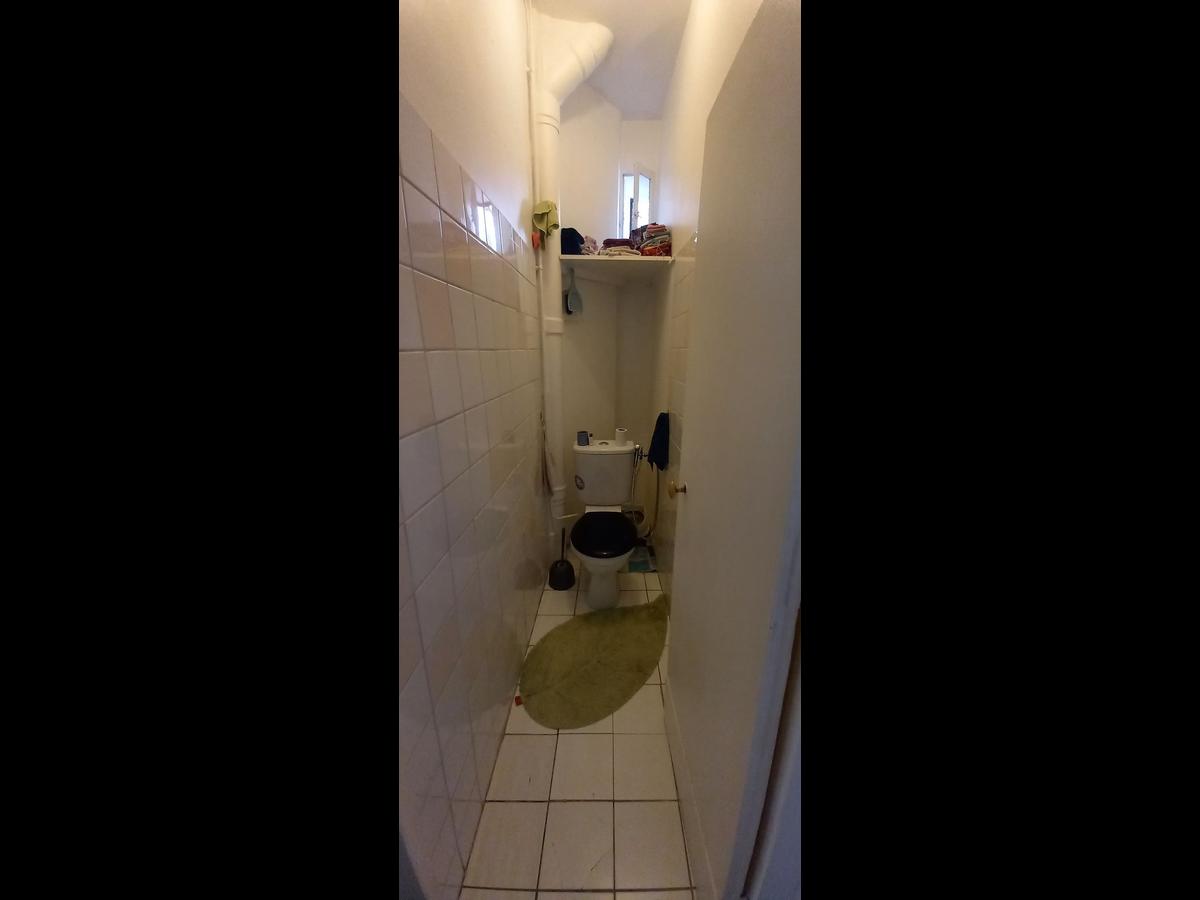 Appartement 3 pièces de 70 m² à Paris | Colocation | 730€/mois photo 2