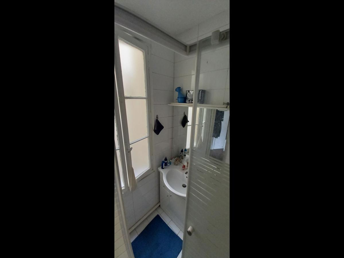 Appartement 3 pièces de 70 m² à Paris | Colocation | 730€/mois photo 3