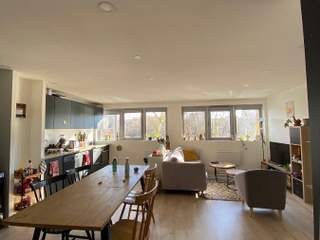 Colocation / Appartement 5 pièces de 91 m², Lyon, Cours d'Herbouville