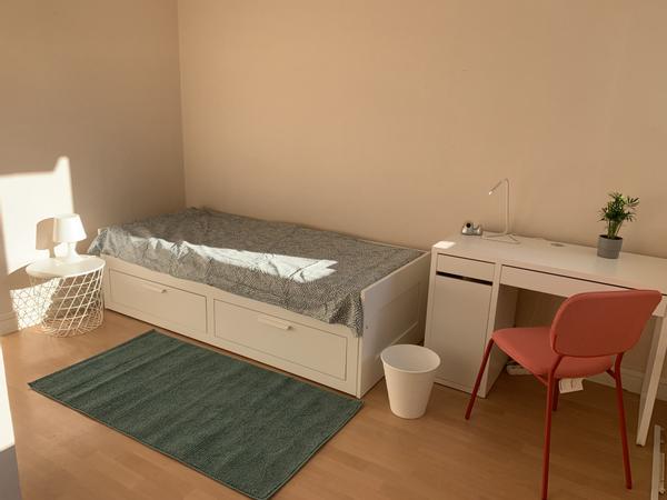 Colocation / Appartement 4 pièces de 68 m², Tours, Rue de l'Adjudant Velin / Photo 2