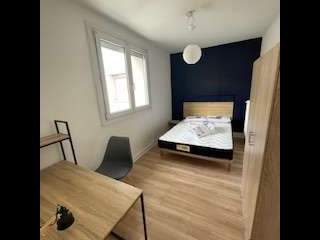 Colocation / Appartement 5 pièces de 67 m², Besançon, Rue de Fontaine-Écu