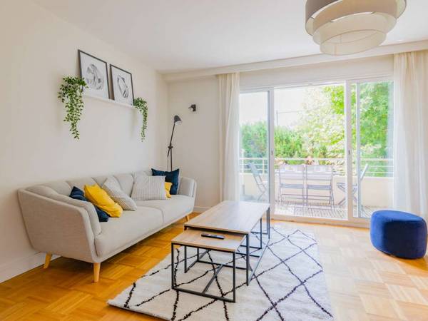 Colocation / Appartement 5 pièces de 113 m², Lyon, Rue Genton / Photo 2