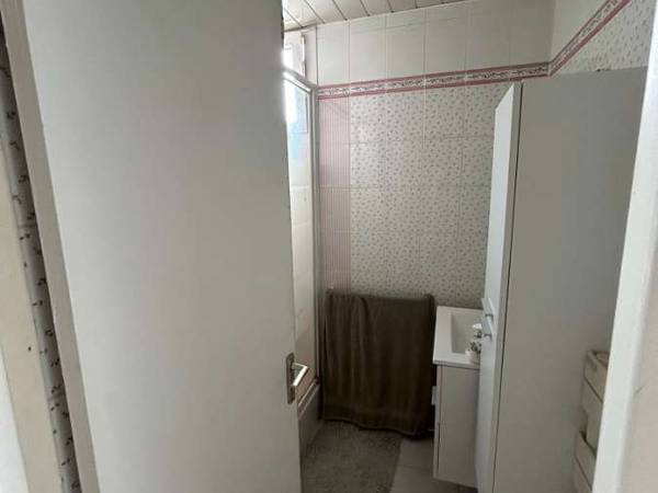 Colocation / Appartement 7 pièces de 96 m², Courbevoie, Rue Pierre Brossolette / Photo 8