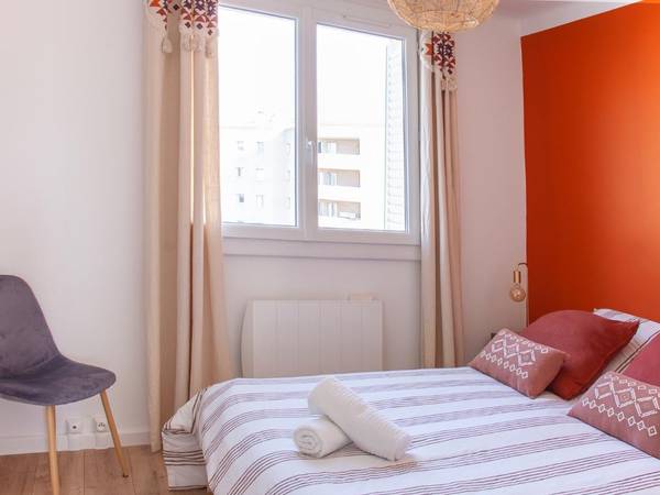 Colocation / Appartement 3 pièces de 53 m², Marseille, Avenue Mistral / Photo 2