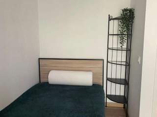 Room in a live-in landlord's home / 4 rooms apartment · 75 m², Nice, Avenue de la Bornala