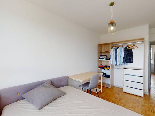 Colocation / Appartement 4 pièces de 66 m², Dijon, Boulevard de l'Université / Photo 2