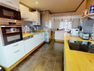 Casa condivisa / 5 rooms apartment · 98 m², Angers, Boulevard Henri Dunant