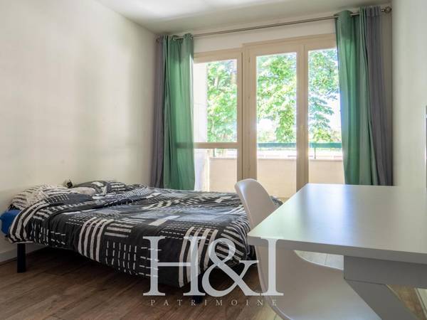 Location / Appartement 1 pièce de 12 m², Poitiers / Photo 2