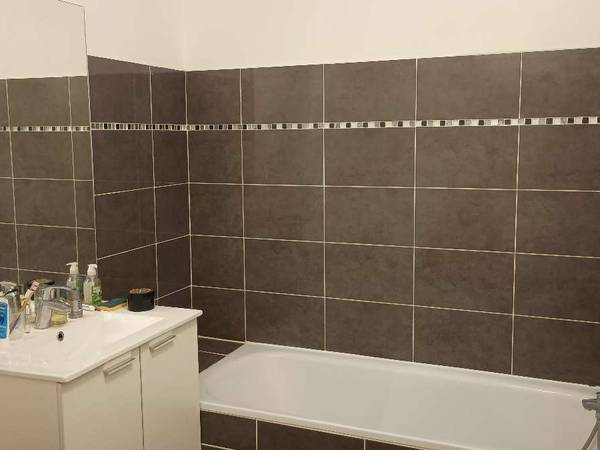 Colocation / Appartement 3 pièces de 60 m², Aubervilliers, Rue Chapon / Photo 3