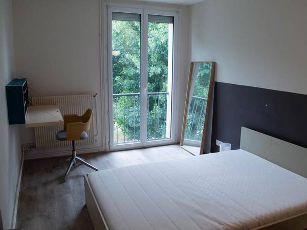 Chambre chez l'habitant / Appartement 1 pièce de 21 m², Pessac, Avenue . Léon Blum / Photo 6
