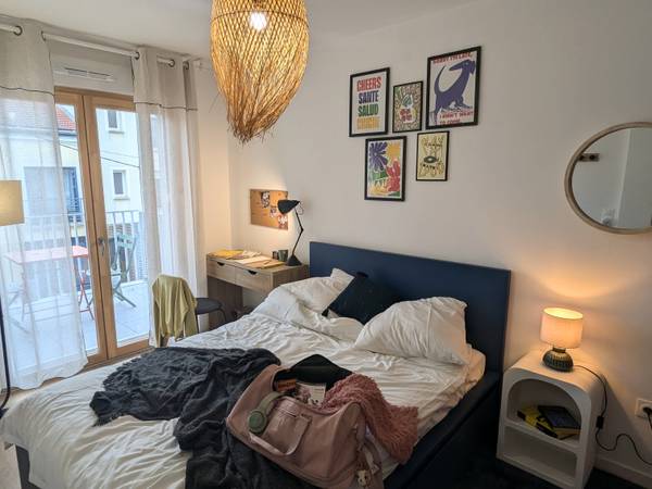 Colocation / Appartement 4 pièces de 90 m², Montreuil, Rue de Paris / Photo 2