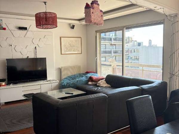 Colocation / Appartement 4 pièces de 85 m², Paris, Rue Léon Frot / Photo 2